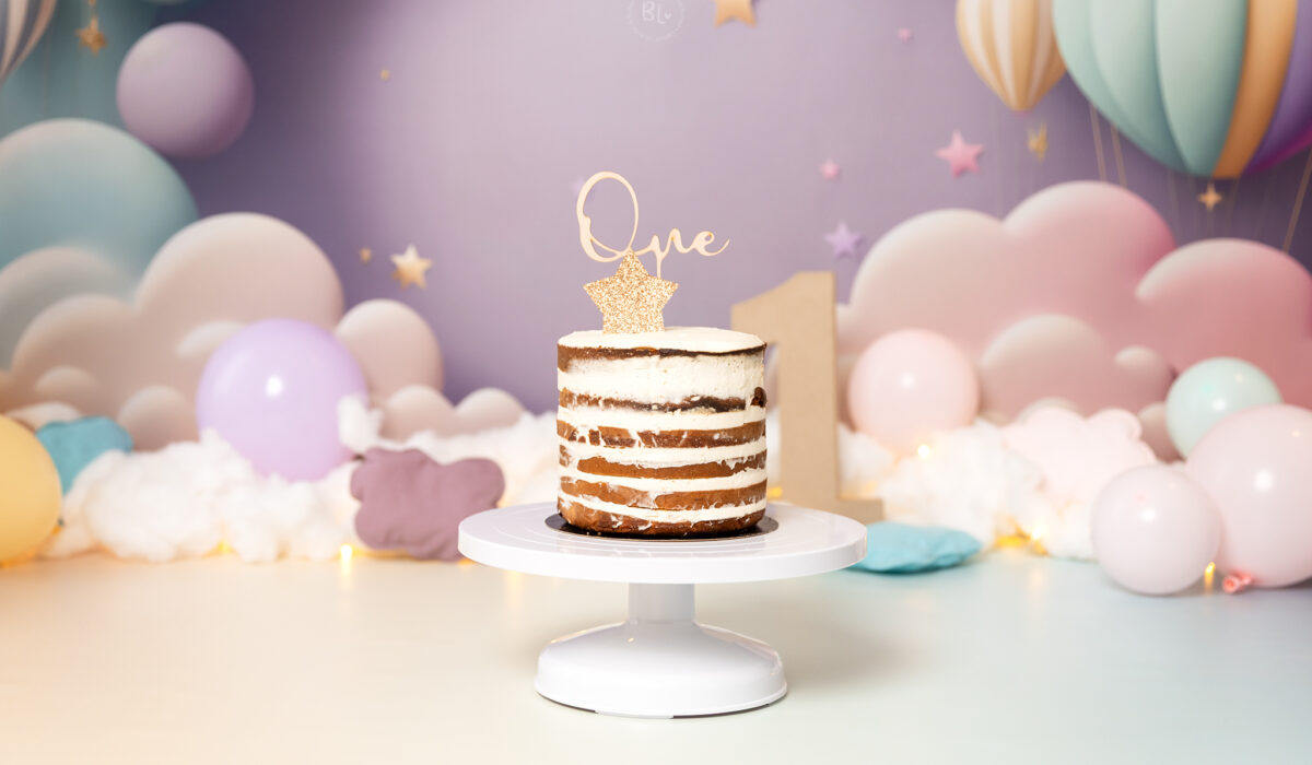 Séance-Smash-the-cake-bébé-un-deux-ans-photographe-brest-plougonvelin-finistère-bretagne